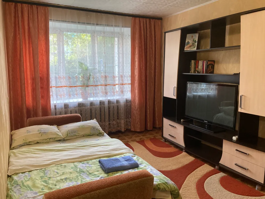 Уютная квартира в спальном районе города — аренда посуточно в Ковров