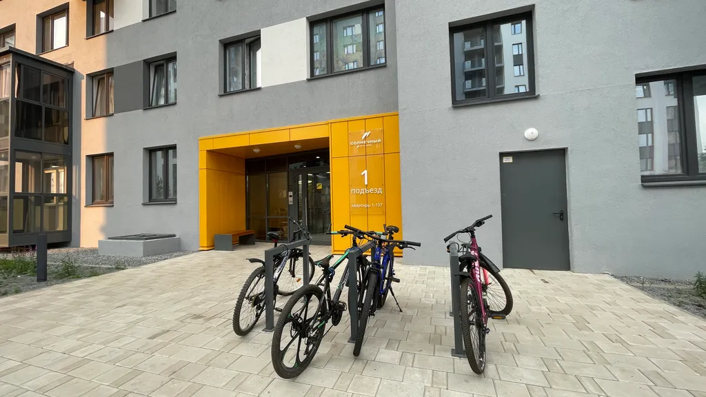 Квартира Квартира Не в отеле, а в квартире рядом с арена авто солнечный — Екатеринбург