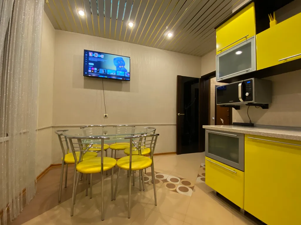 4-комнатная Квартира