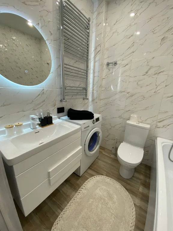 Уютная квартира рядом с аэропортом с видом на горы