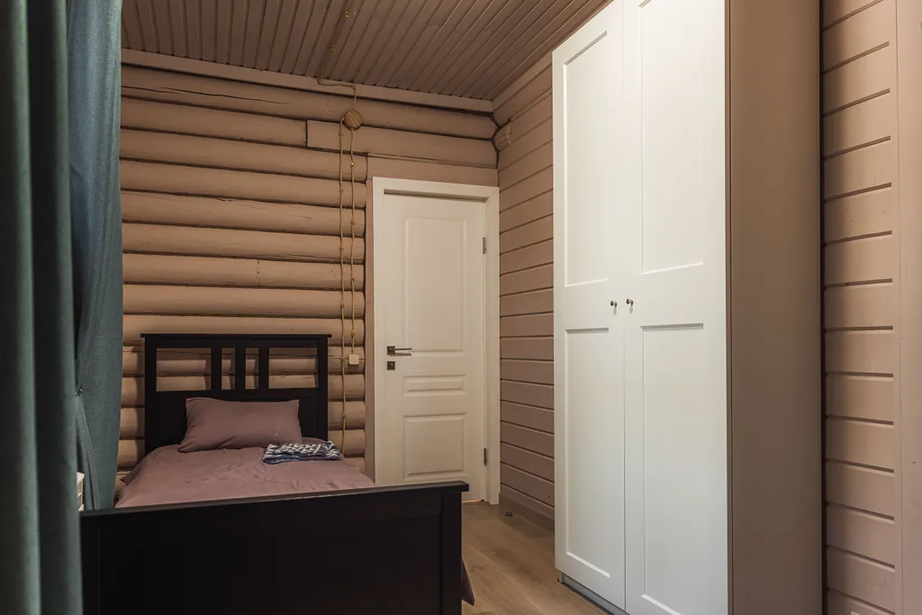 Большой коттедж с сауной в загородном комплексе отдыха бисерово