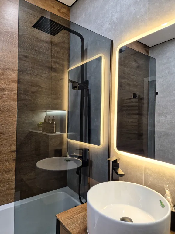 Уютная студия с ванной и прекрасным видом на реку и лес