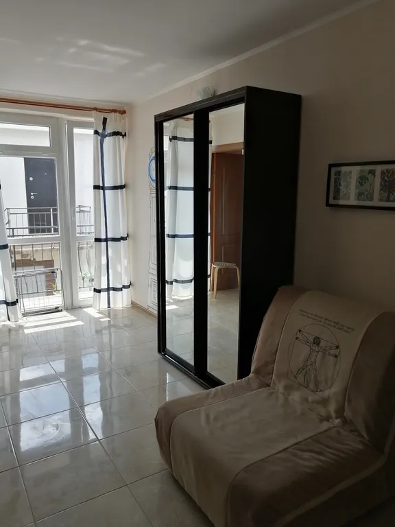 Отдельный номер с кухней возле моря