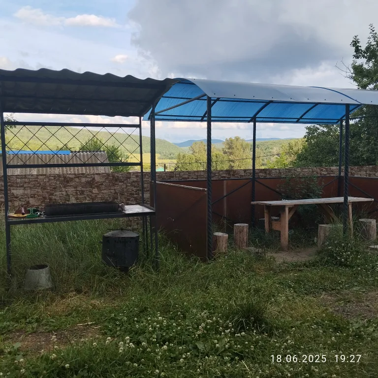 Дом на горе