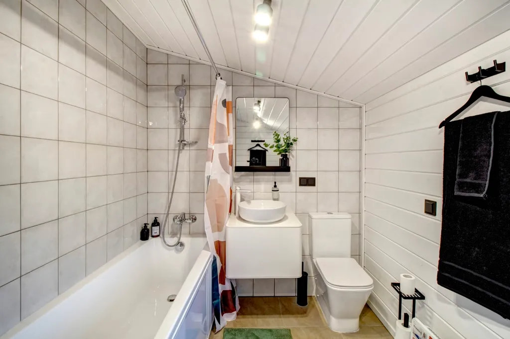 Уютный дoм с видом нa лес