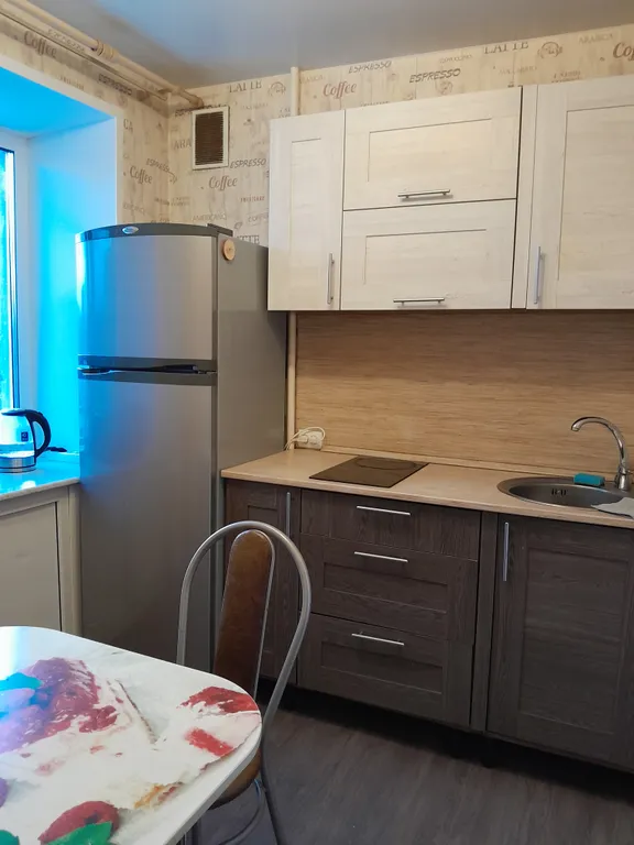 2-комнатная квартира с раздельными комнатами и балконом