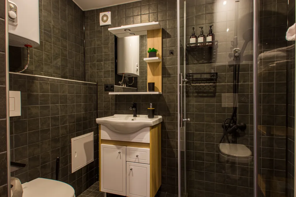 Новый уютный дом с русской баней и сибирским банным чаном