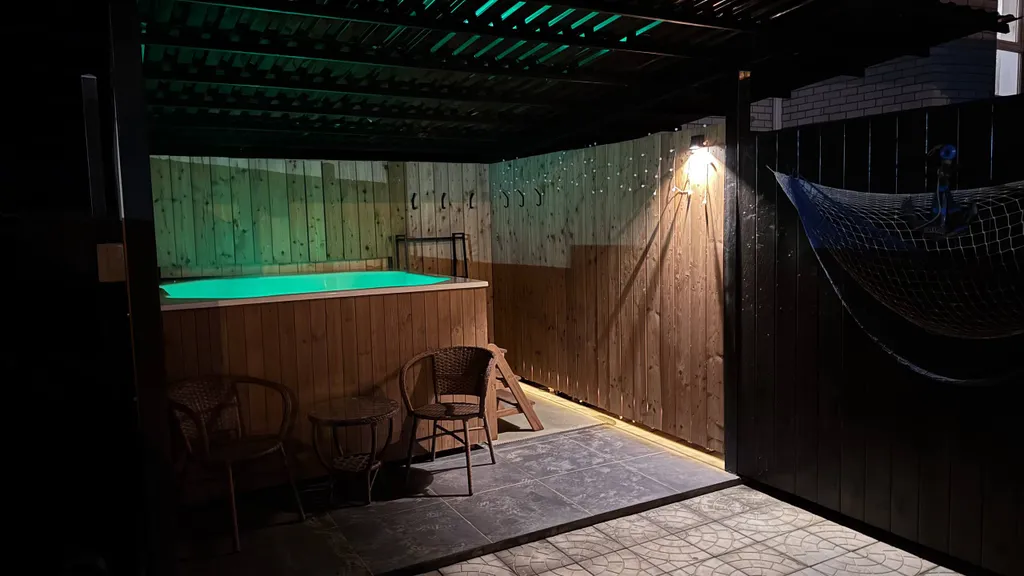 Свой дом, своя территория, своя купель — отдых без чужих глаз