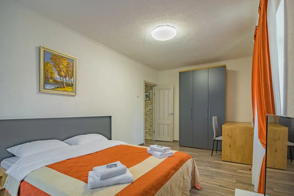 Квартира Уютная 2-х комнатная  квартира в центре — Калининград