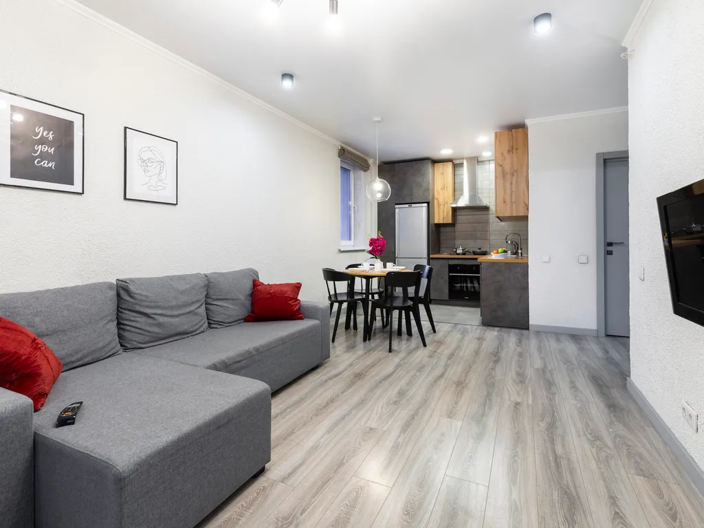 Евродвушка класса люкс в районе вокзала