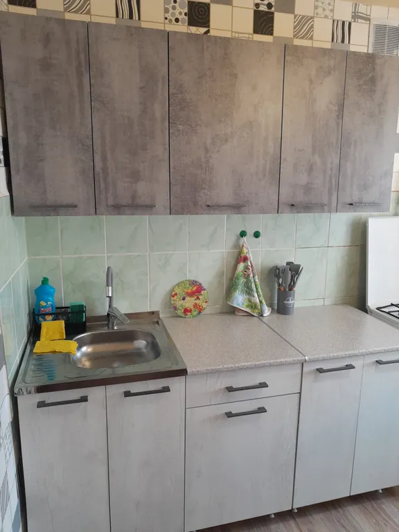 Квартира Квартира с парковкой и Wi-Fi посуточно — Ейск