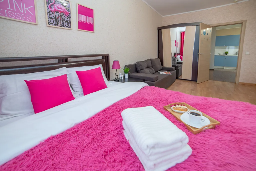 Фламинго и степь