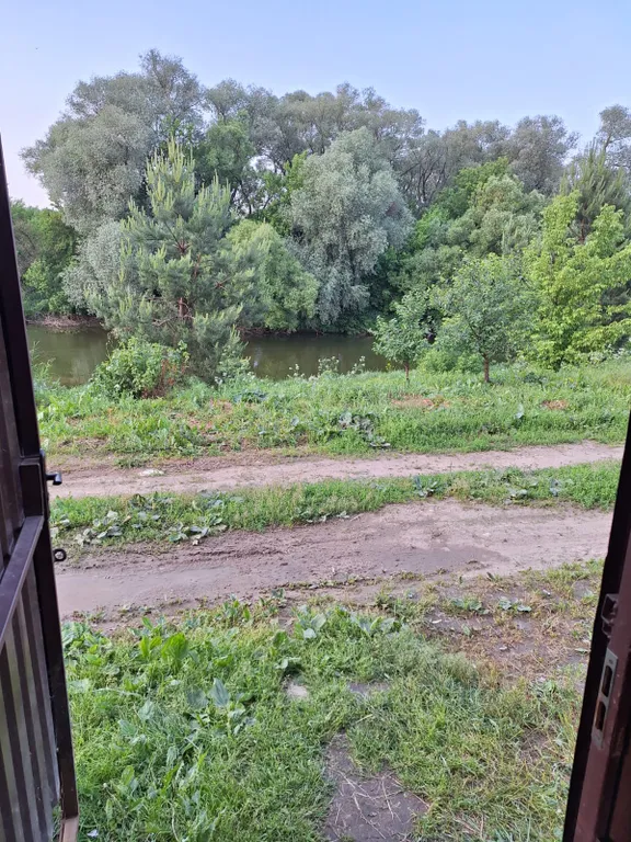 Уютный дом у реки с банным комплексом и бассейном