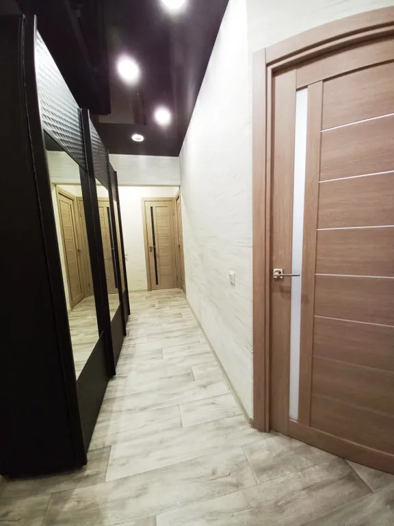 Трёхкомнатная квартира на набережной