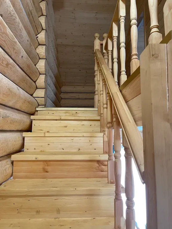 Частный деревянный дом в Подмосковье с баней на дровах