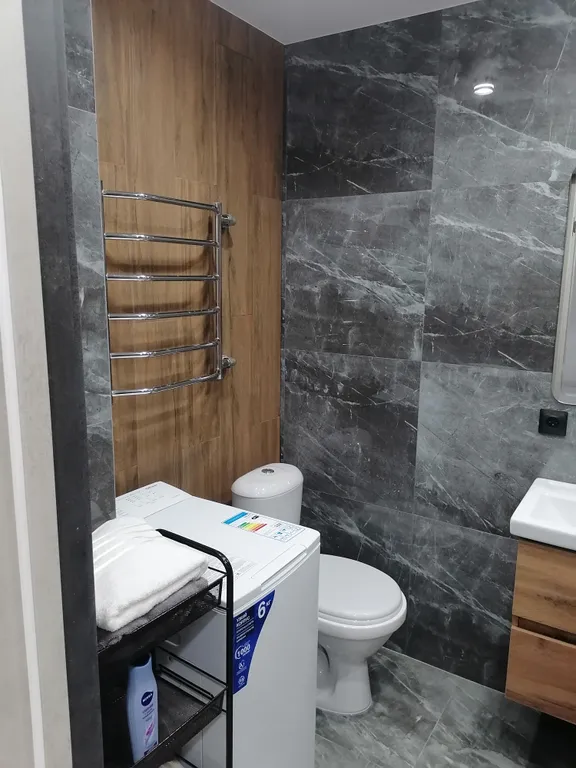 Уютная, светлая квартира в новостройке на въезде в город