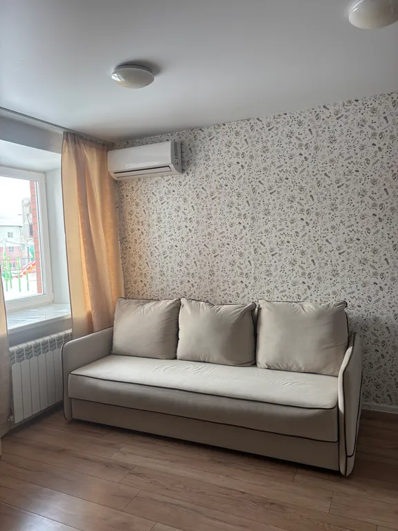 1-комнатная квартира рядом с КГЦО и МНТК