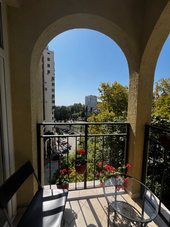 Уютная квартира в самом центре у парка Ривьера