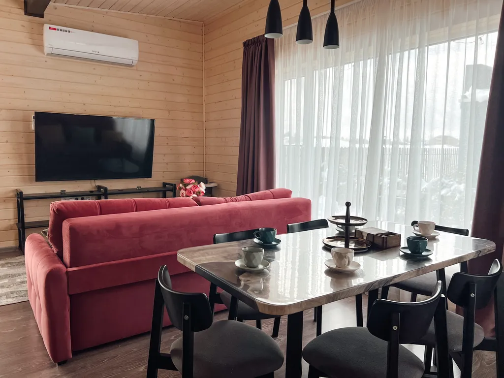 Дом с красивой костровой зоной