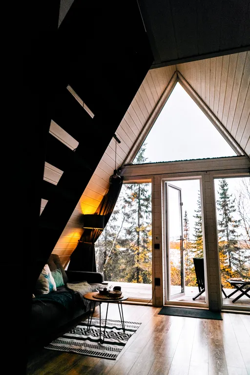 Уютный домик с сауной на берегу реки Dacha Winehouse