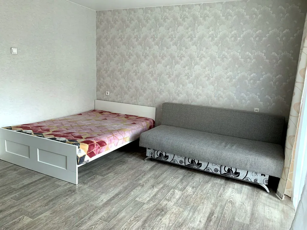 Квартира Светлая однокомнатная квартира — Красноярск