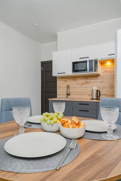 Квартира Уютная, светлая, только после ремонта квартира ждет своих гостей — Екатеринбург