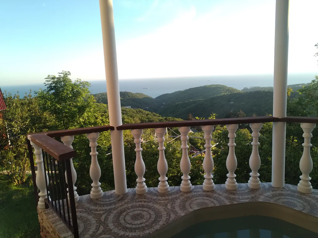 Вилла в горах с великолепным видом на долину и море