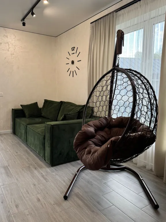 Часть дома с террасой и мангальной зоной на берегу моря