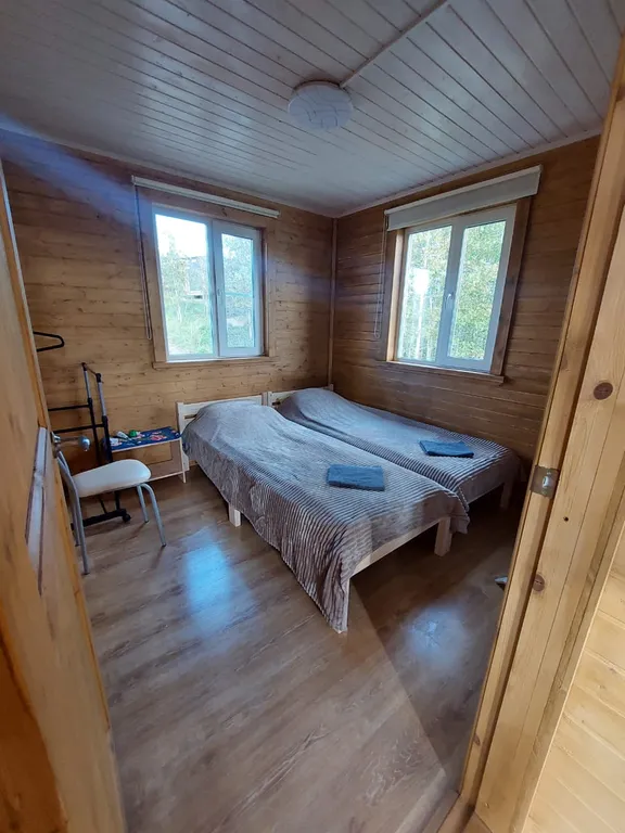 Небольшой дом на острове