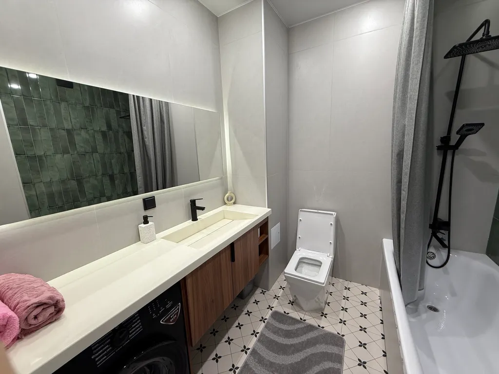 Апартаменты премиум класса в центре Алматы с дизайнерским ремонтом