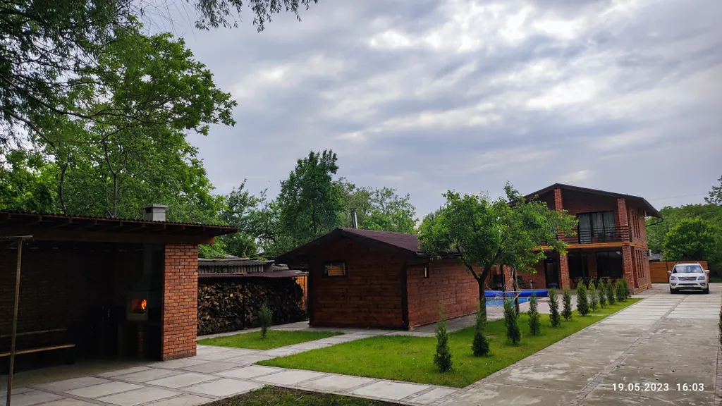 Коттедж Коттедж на берегу реки Кубань Black House Krd — Елизаветинская