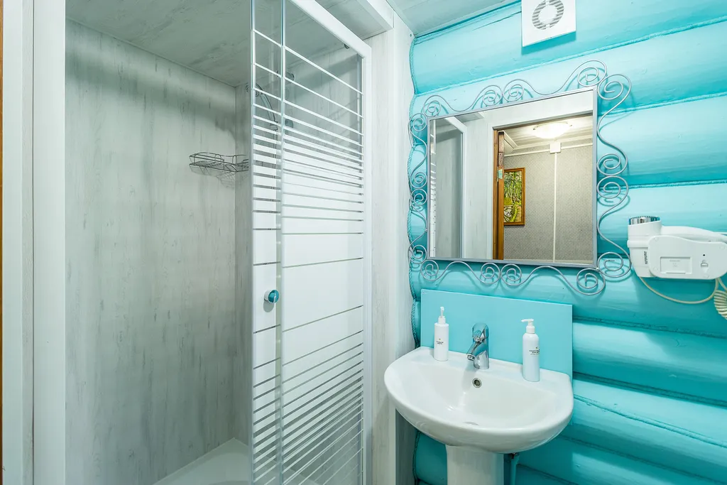 Дом с беседкой с видом на Волгу