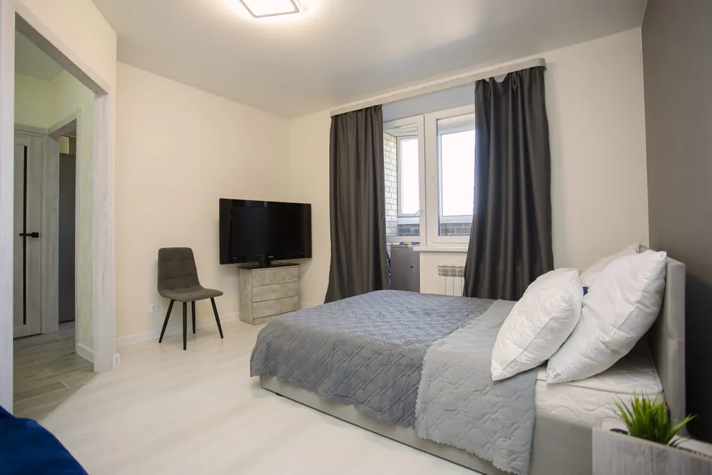 Уютная квартира в экологически чистом районе, рядом с Шикарным озером — аренда посуточно в Ярославль