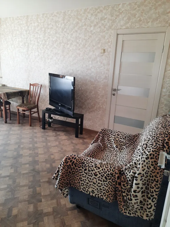 Уютная квартира ж/д вокзал напротив рядом автовокзал