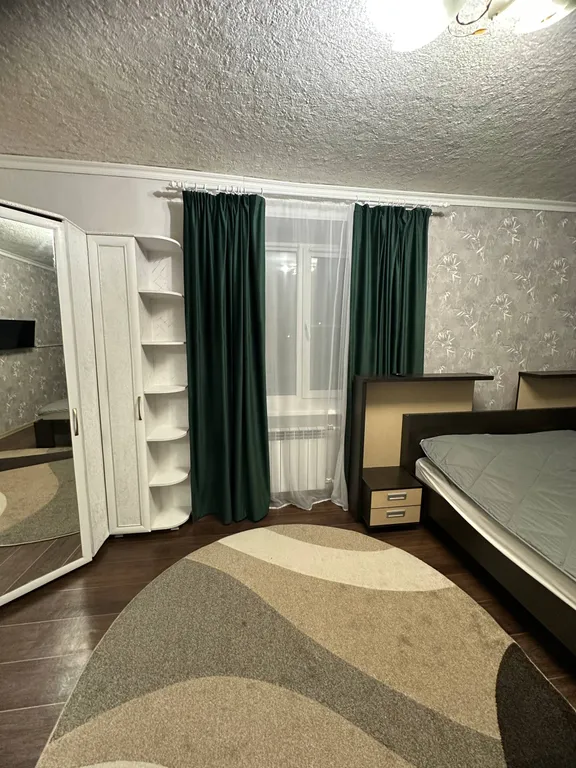 Уютная квартира в центре — аренда посуточно в Краснотурьинск