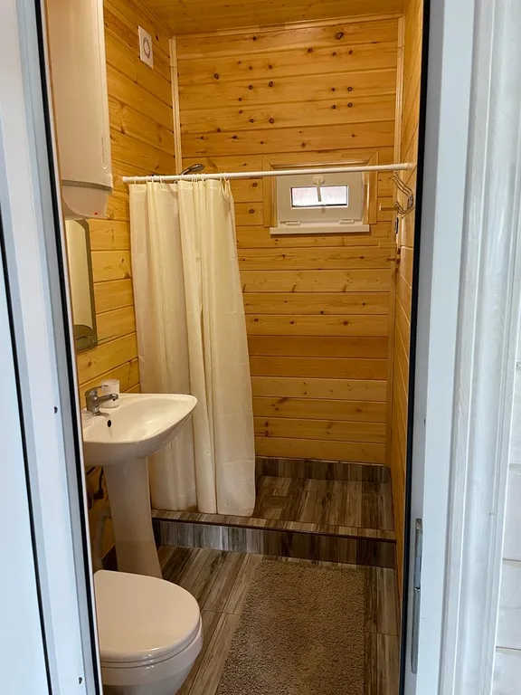 Домик с удобствами