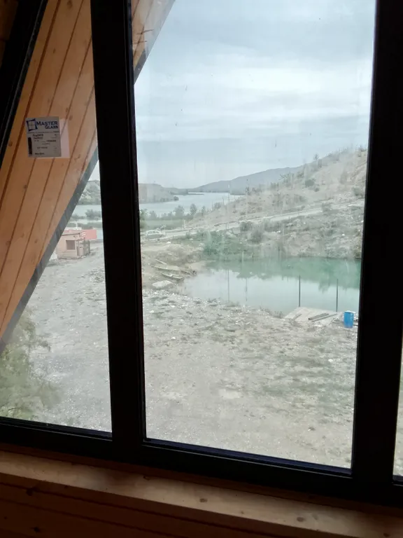 Гостевой дом с видом на пруд и горы