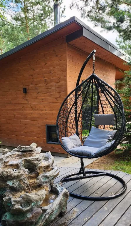 Треугольный дом в 25км от Минска с баней и горячей купелью в лесу