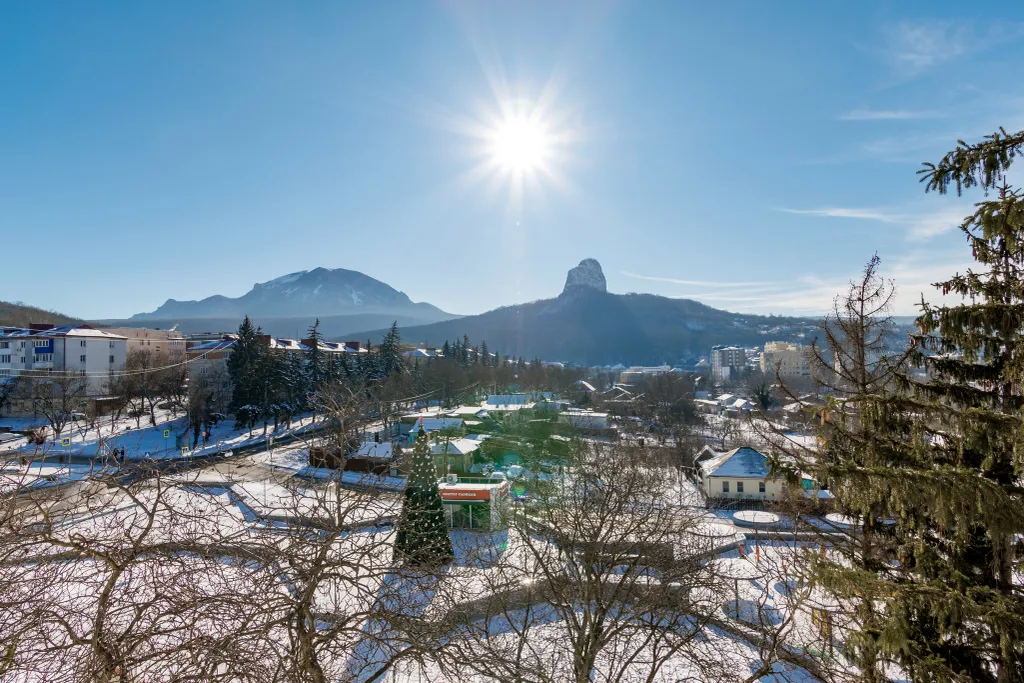 Уютная квартира у санатория Дубрава и Аллеи Любви