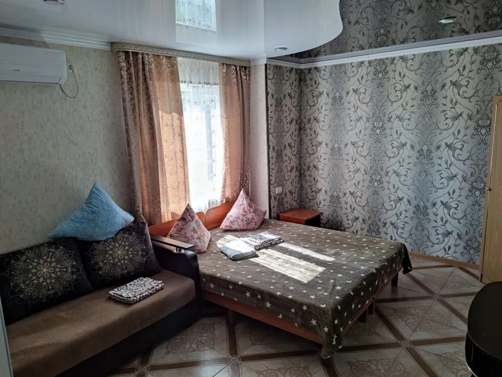 Уютный по домашнему коттедж — аренда посуточно в Морское