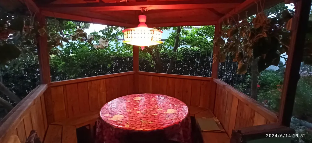 Домик в Лоо