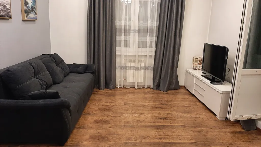 Уютная светлая двухкомнатная квартира