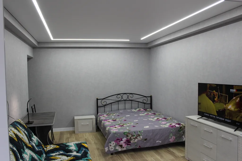 Уютная квартира с панорамными окнами