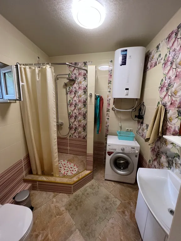 Коттедж Коттедж у моря в сердце города — Ялта