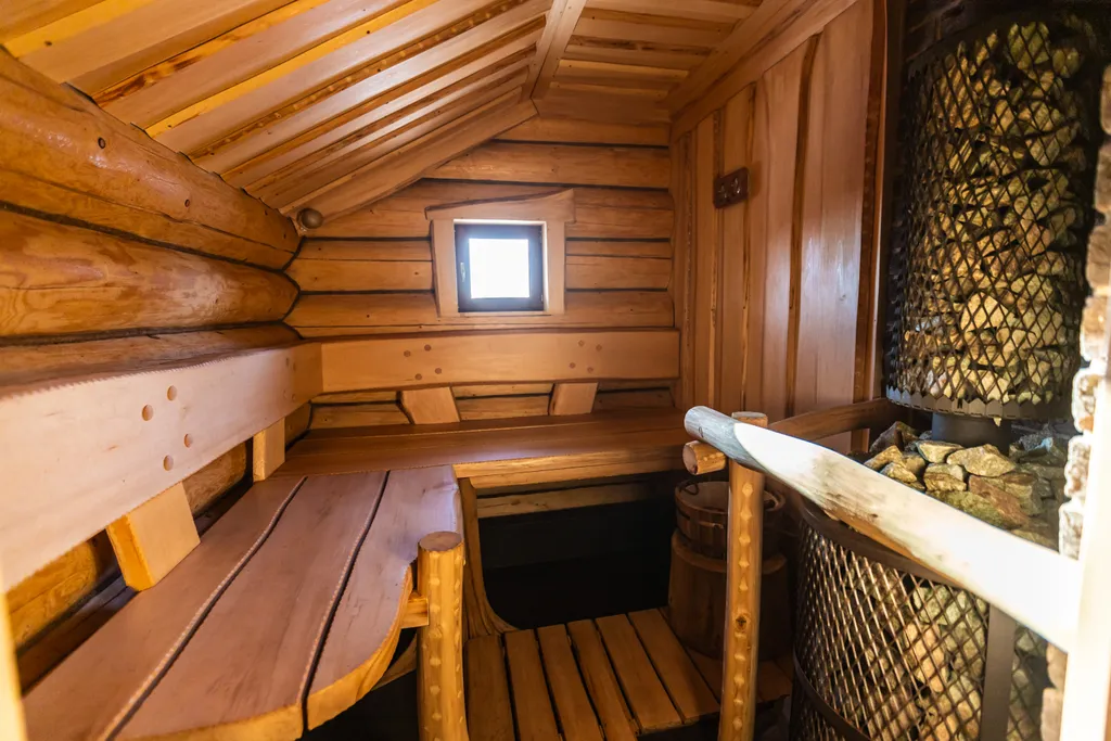 Просторный светлый дом с баней и фурако