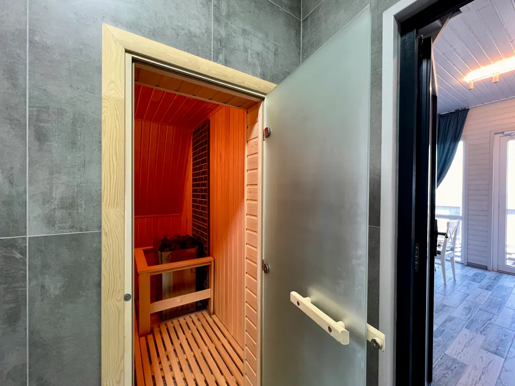 Коттедж у моря с сауной