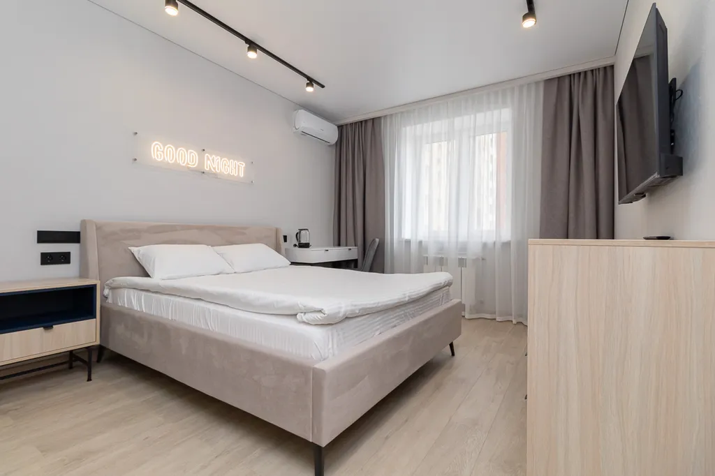 Квартира Апартаменты стандарт без кухни — аренда посуточно в Омск