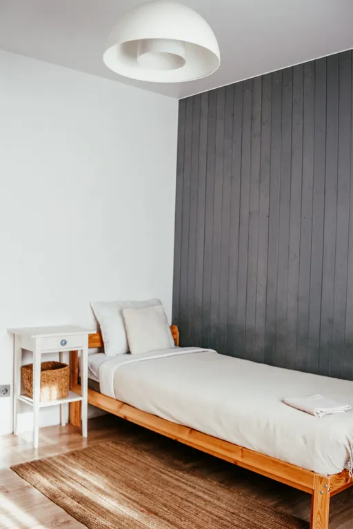 Уютный дом в лесу