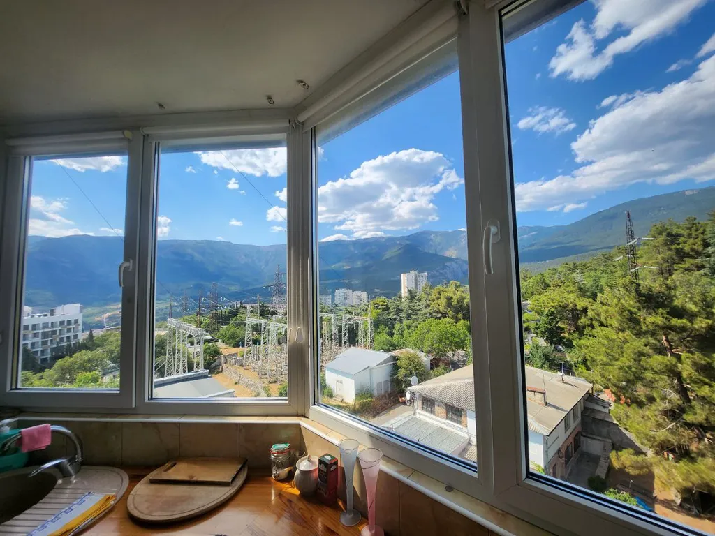 Уютная квартира с видом на горы