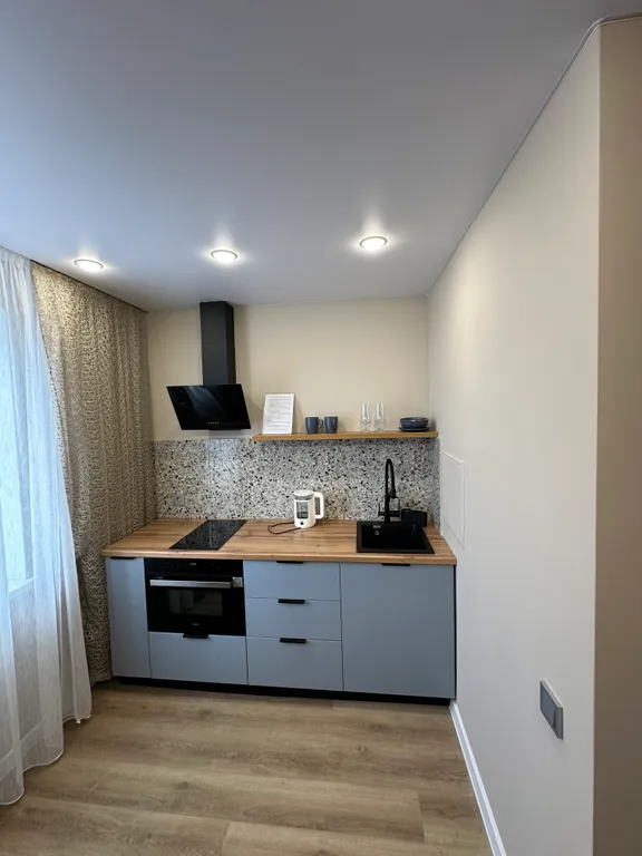 Квартира на набережной с видом на Китай